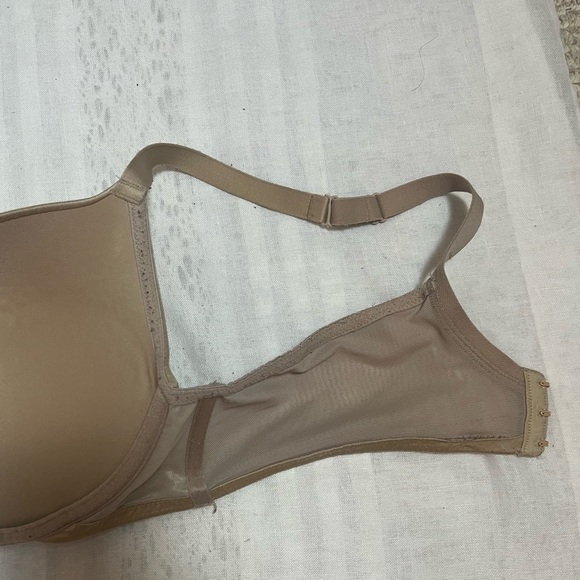 Cacique tan nude 40 DD used condition push up great support. - Picture 5 of 12